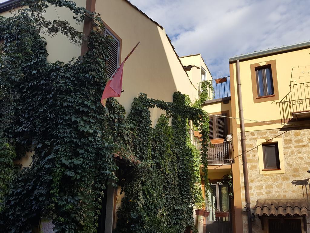 بياتْسا أرمارِنا La Volpe E L'Uva B&B المظهر الخارجي الصورة